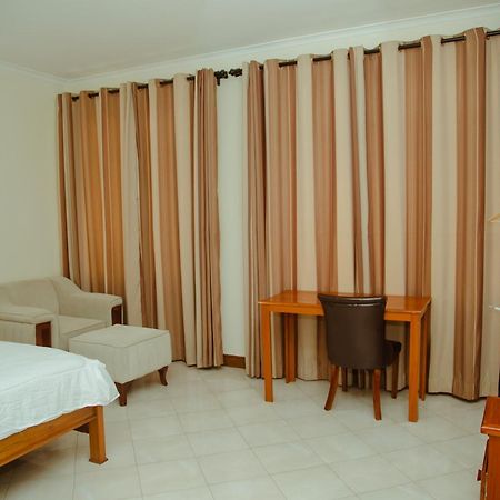 Fq Hotel Dar es Salaam Exterior foto